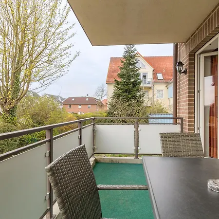 Haus Ostseeallee 18, 